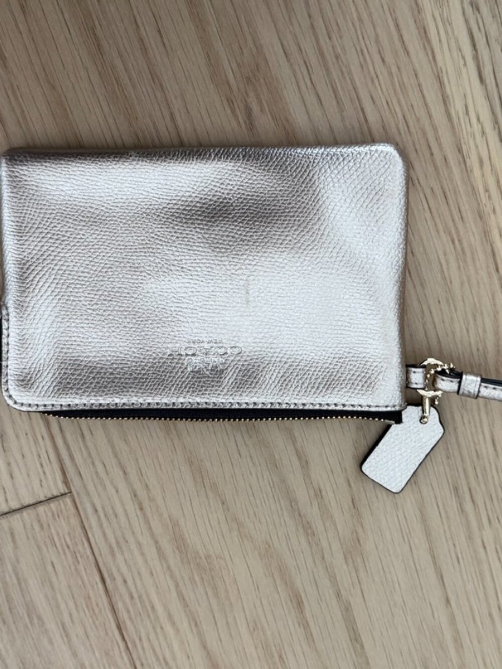 Coach Metallic NOT SLIVER Wristlet Wallet - Picture 3 of 3
